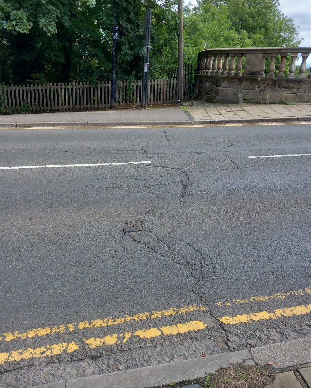 Carriageway cracking