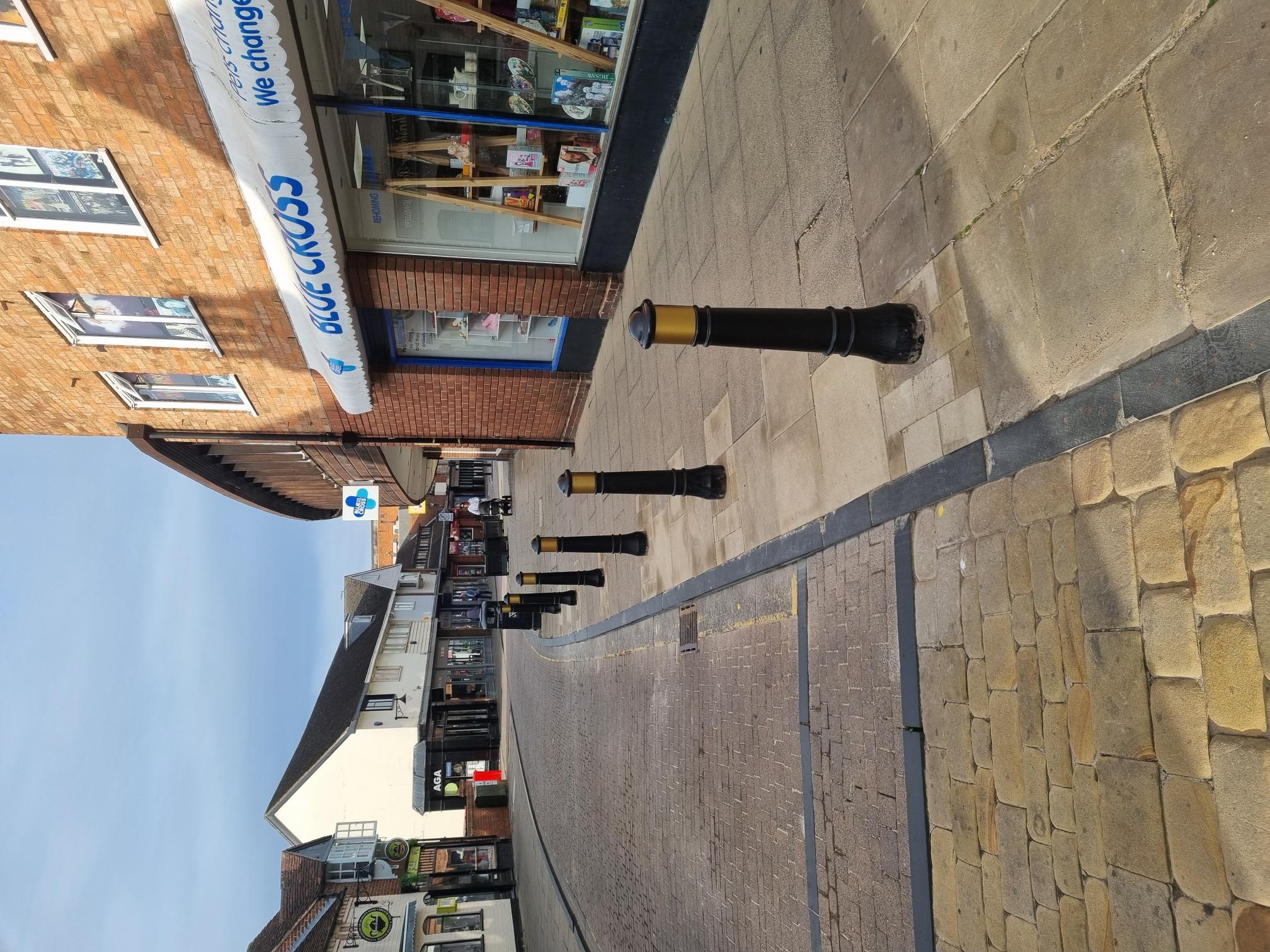 Find out more about an exciting new public
art project coming to Stratford Town Centre