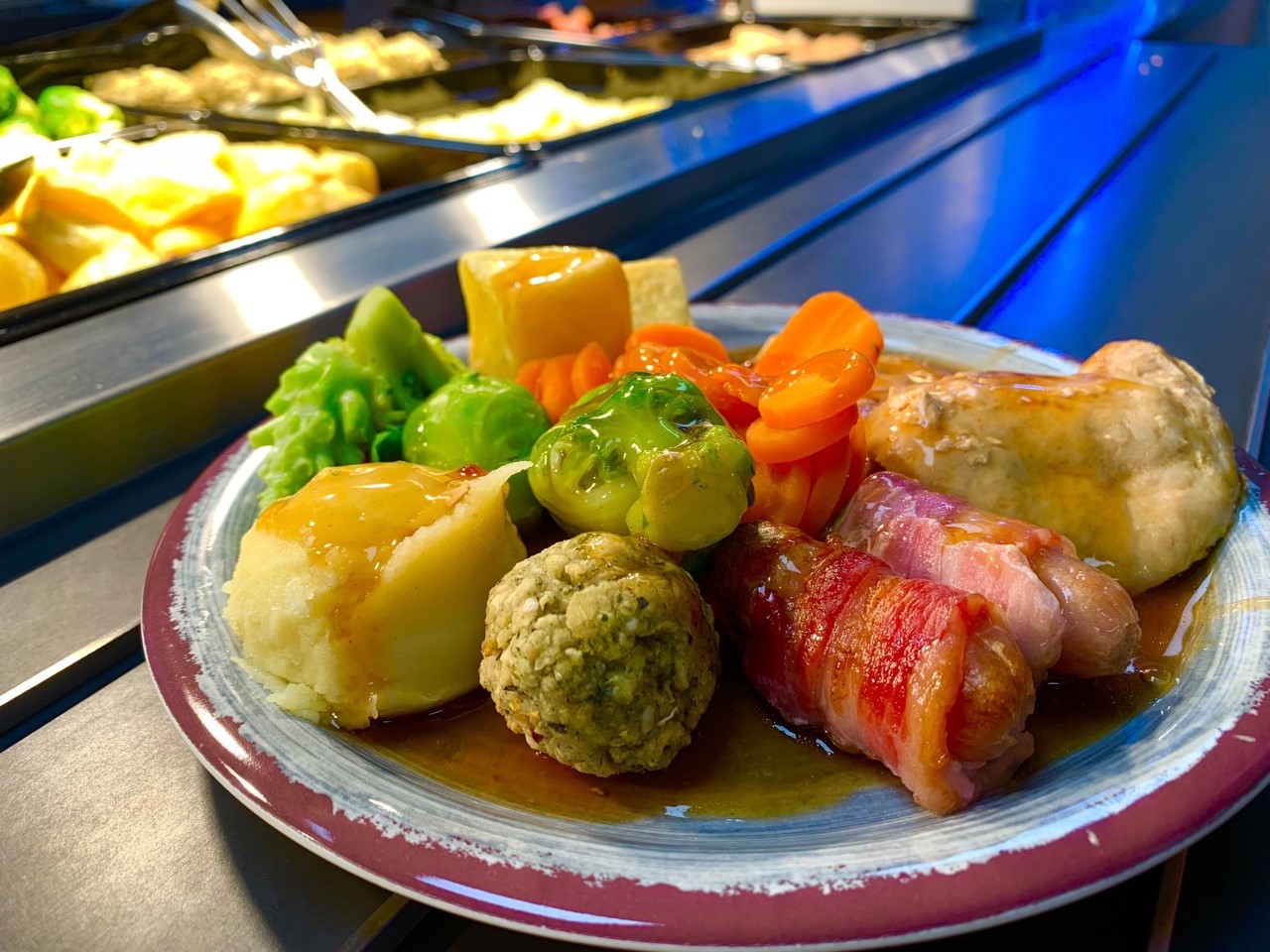 Educaterers treat pupils to a Great British Roast on National School Dinner Day