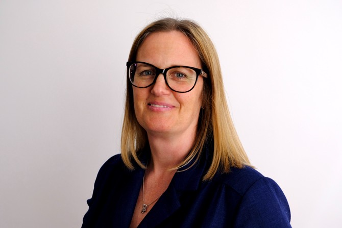 A headshot of Rachael Boswell
