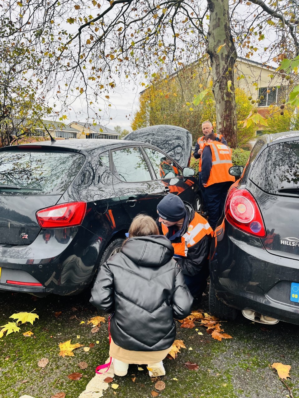 WFRS carrying out a vehicle safety check