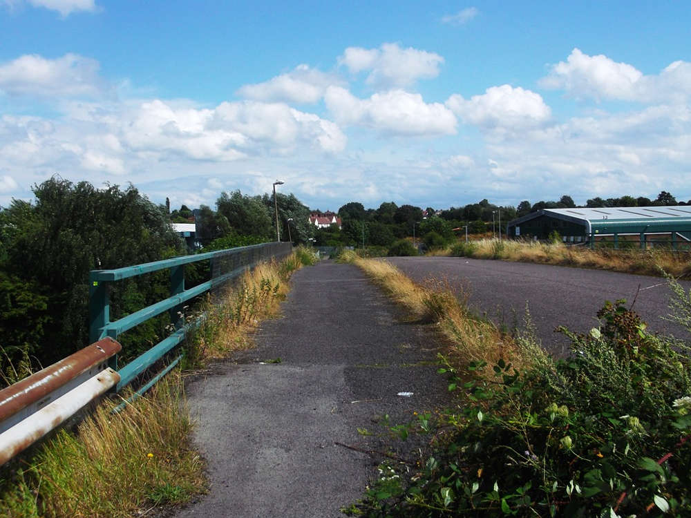 Bermuda connection bridge